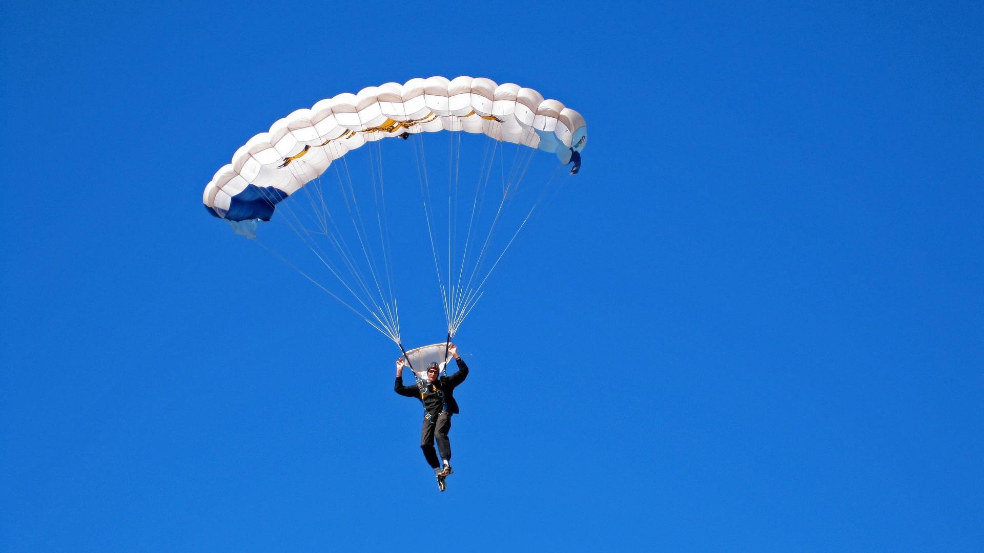 史上最“疯狂”的盖帽集，谁的防守最炸裂？，精彩盖帽集锦